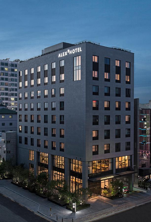 Alex 72 Hotel Suwon Buitenkant foto